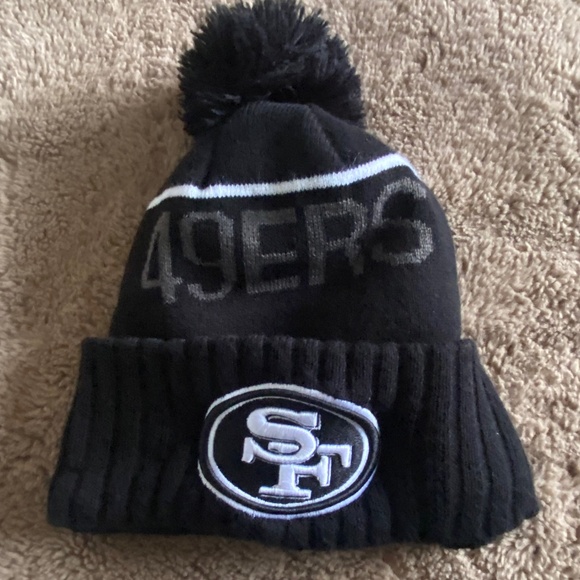 New Era 49ers Toque with PomPom, Black and Grey - Picture 1 of 6